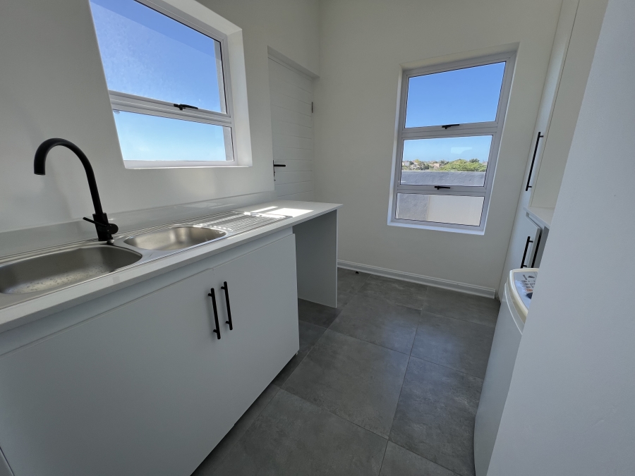 3 Bedroom Property for Sale in Aston Bay Eastern Cape